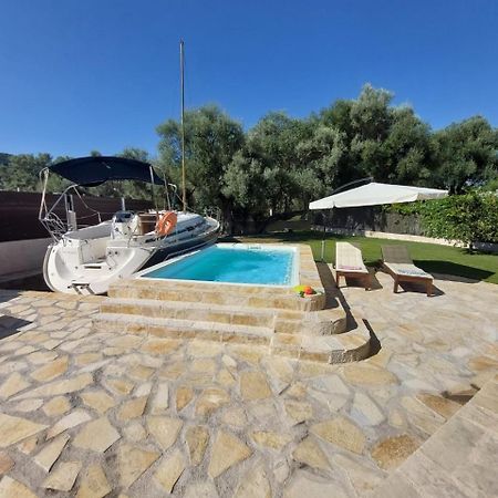 Villa Morris Nydri  Esterno foto