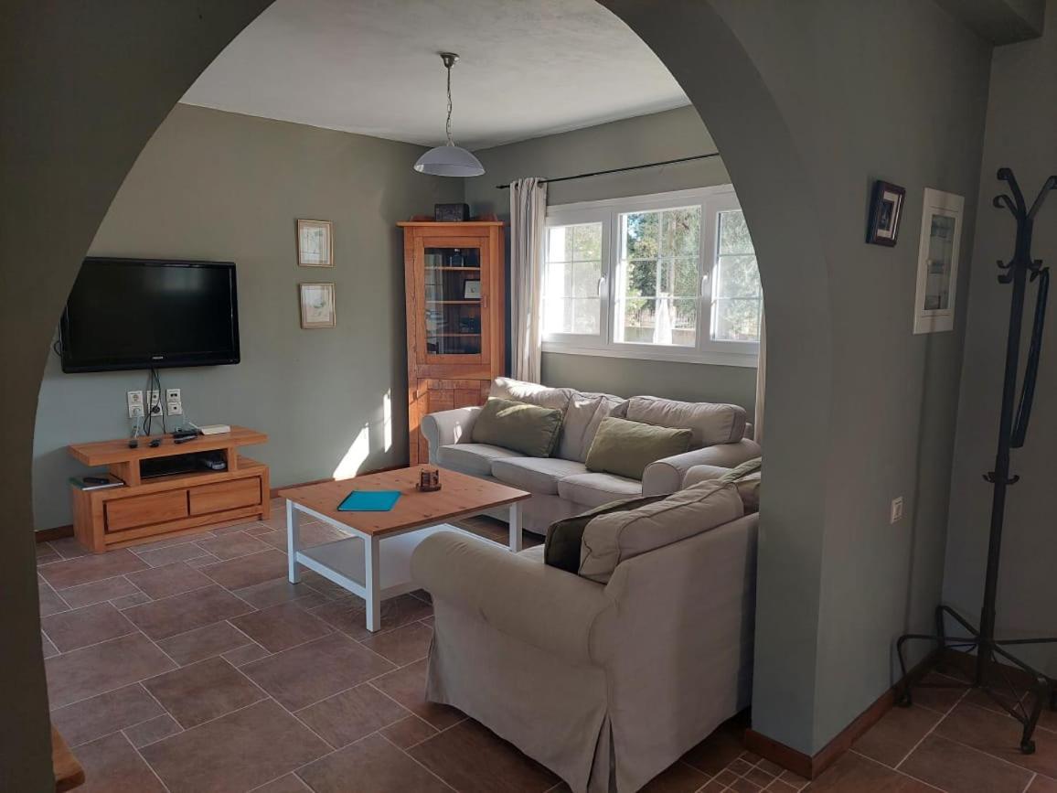 Villa Morris Nydri  Esterno foto