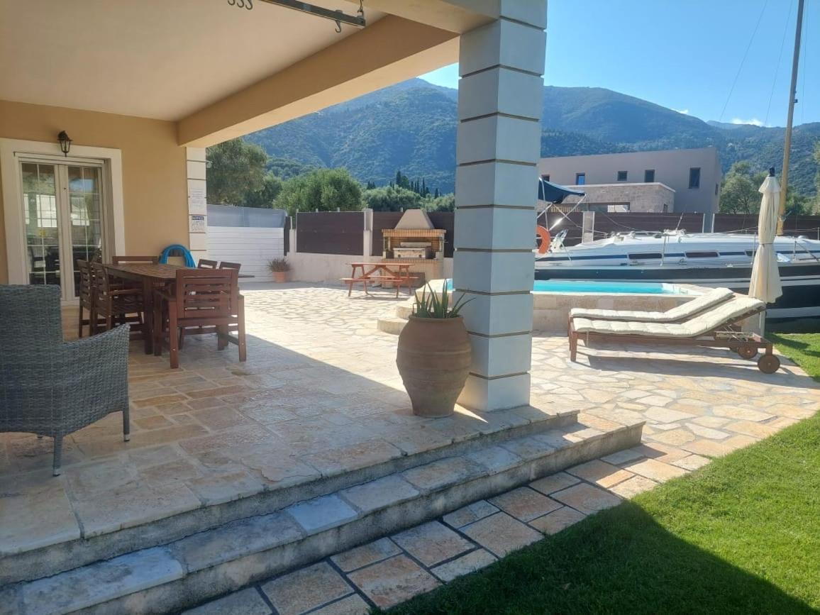 Villa Morris Nydri  Esterno foto